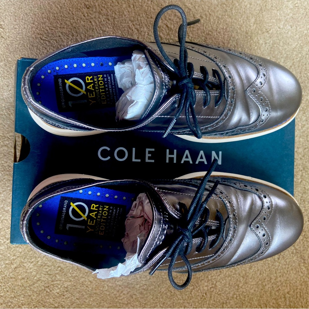COLE HAAN OG SHORTWING OXFORD Shoe, sz 7.5M